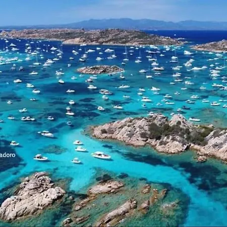 Vista Mare Con Posto Barca E Posto Auto Coperto Daire *