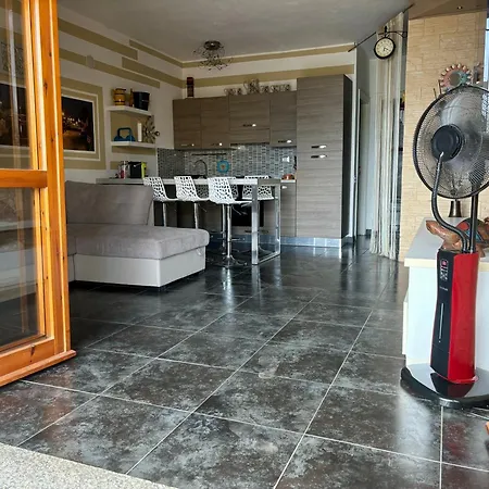 Apartamento Vista Mare Con Posto Barca E Posto Auto Coperto *